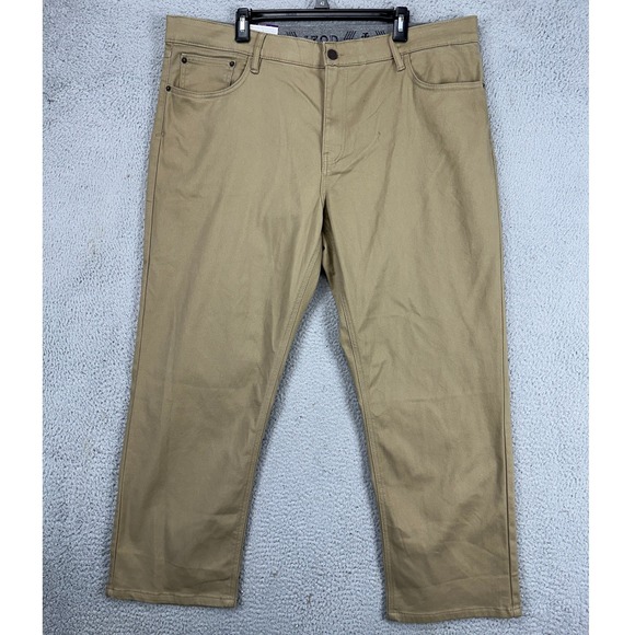 Izod Ultra Flex Mens Straight Leg Jeans 40X29 Tan Regular Fit Stretch Denim NEW